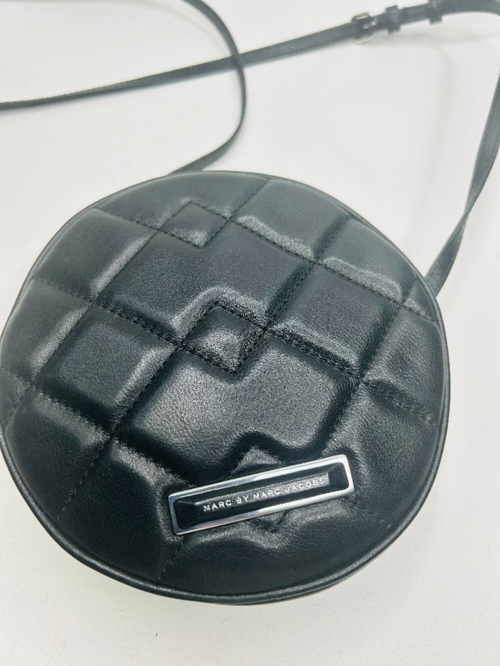 MARC JACOBS Shape Up Jackson Quilted Leather Crossbody Bag Black